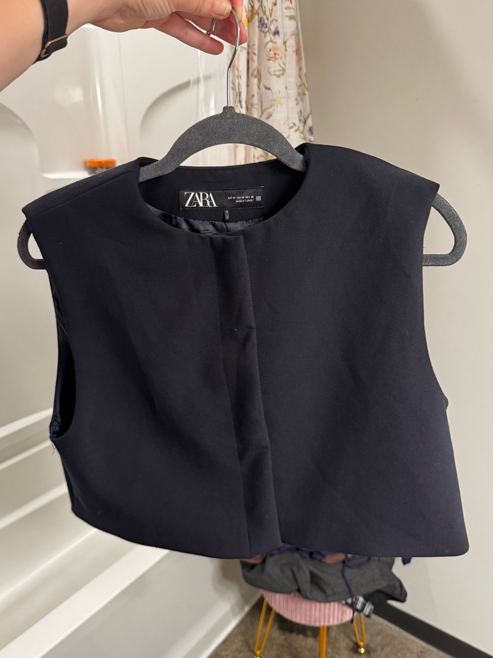 Zara Dark Navy Blue Cropped Vest Waistcoat Collarless Shoulder Pads Medium